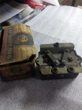 VR-118H PD VOLTAGE REGULATOR VINTAGE AUTO PART 1960'S ON USED AND NEW23