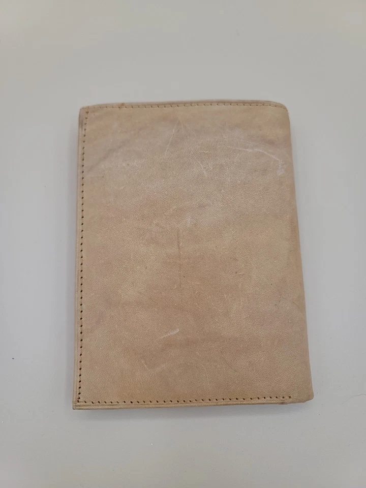 Armani embossed Leather Bifold Wallet with Logo - Image 3 of 4