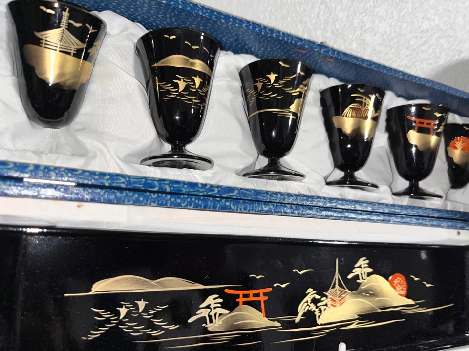 古董正版日本黑色漆器托盘杯/射击眼镜金色风景 7P — 第 2/4 张图片