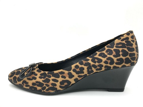 Leopard Print Wedge Heel Pumps 