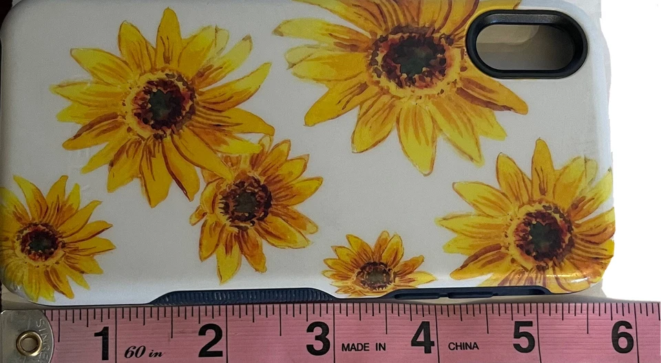 IPhone XS casely Iphone Case Sunflowers  Bright Yellow white Floral - Image 3 of 4