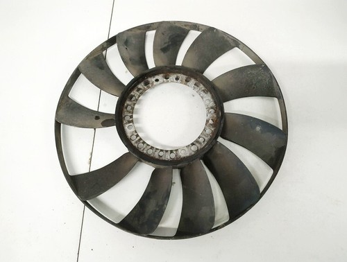Volkswagen Passat 1997 Fan Blade 058121301b, Genuine #1525648-06
