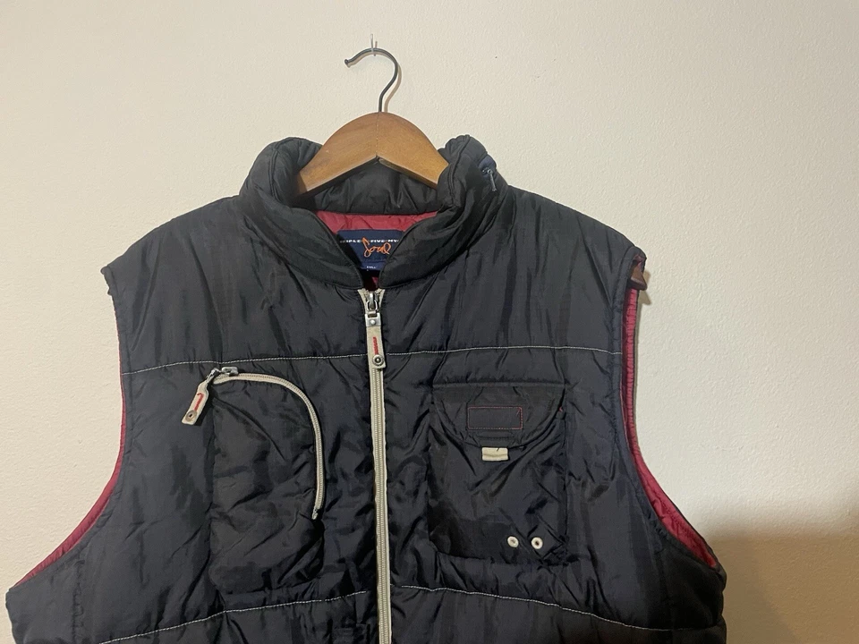 Chaleco de Colección Triple Five Soul Para Hombres L Negro Rojo Táctico Rave Patinador Abrigo Abombado Y2K Foto 3 de 4