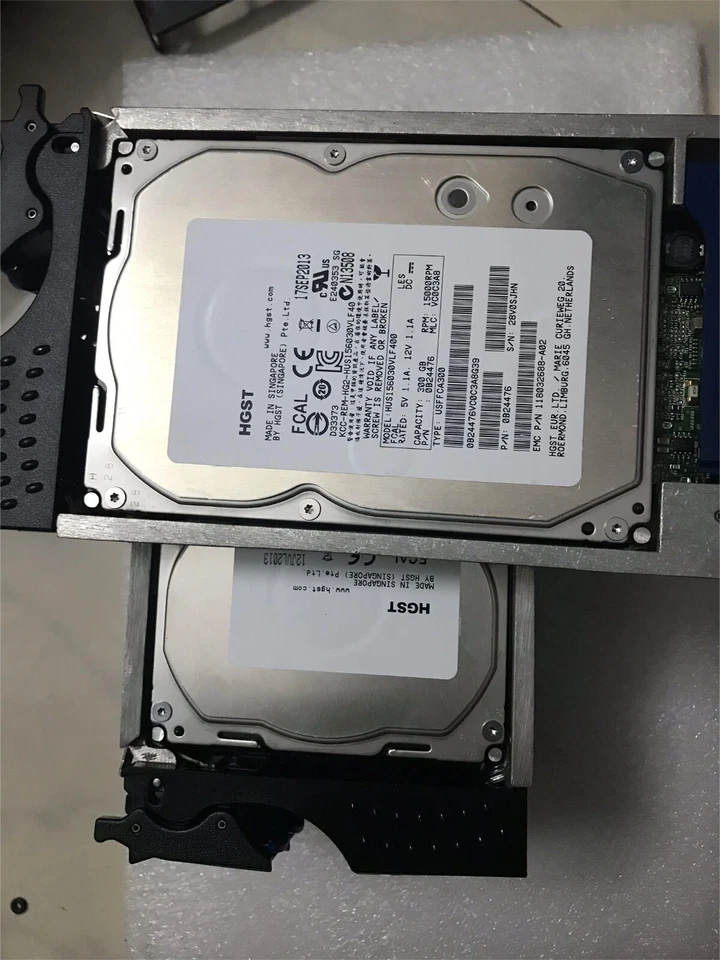 EMC 005049031 EMC 300GB 15K 4GB FC Drive vt - Image 3 of 4