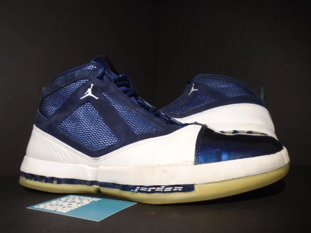 2001 NIKE AIR JORDAN XVI XV1 16 WHITE NAVY BLUE BLACK RED 136059 141 11.5