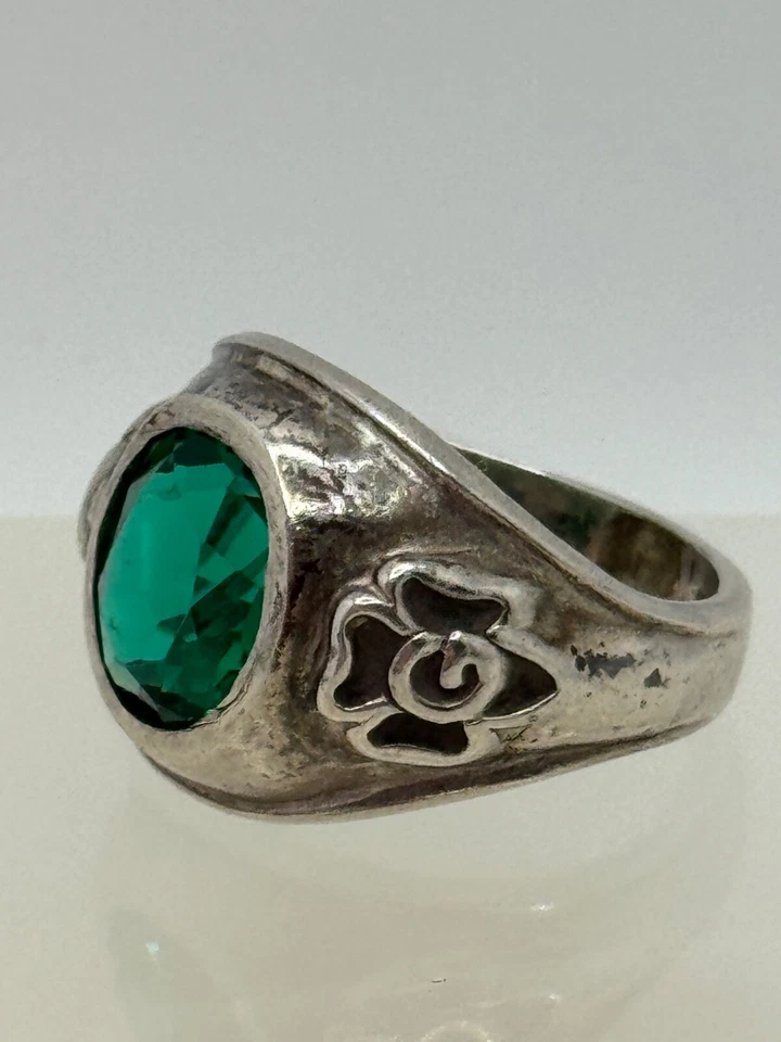 Vintage Ostby Barton OB Sterling Silver Girl Scout Green Glass Ring Size 5.75 - Image 3 of 4