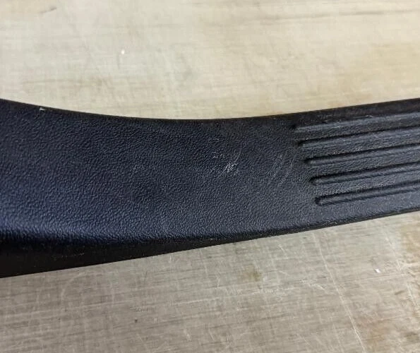 Placa de umbral de puerta trasera izquierda/conductor Chevy Equinox 2005-2009 P/N 15227954 pieza OEM Foto 4 de 4