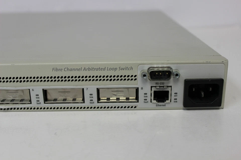 COMPAQ 194701-001 STORAGEWORKS FIBRE CHANNEL ARBITRATED LOOP SWITCH 176249-001 - Image 3 of 4