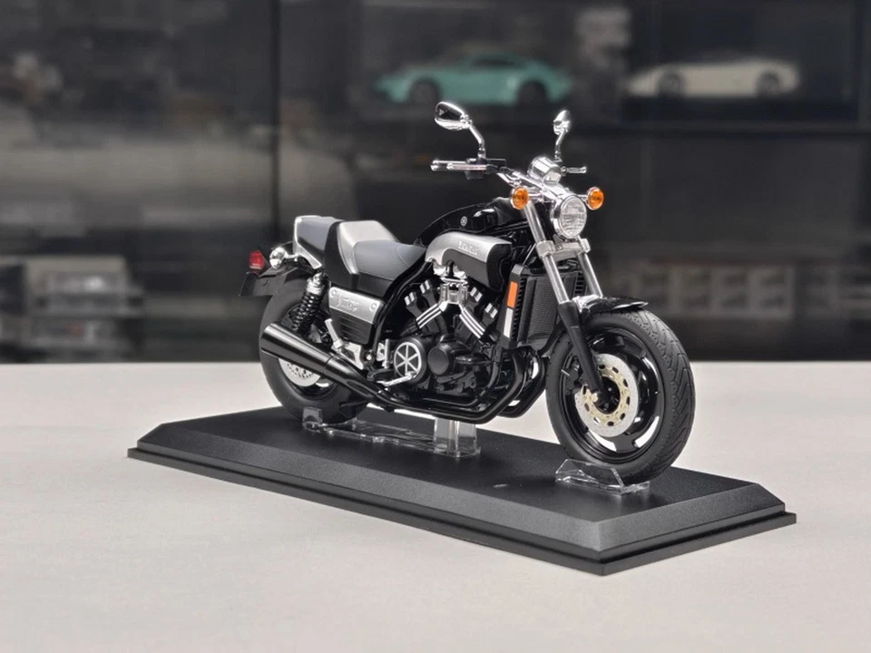 AOSHIMA 1/12 Scale YAMAHA Vmax Black Motorcycle Diecast Model Toy Gift NIB - Bild 3 von 4