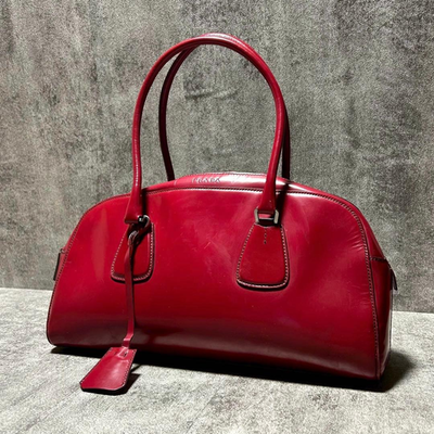 バッグ 90s PRADA archive nylon tech boston bag Prada 90s Archive Boston Bag Red Leather Vintage Y2K Handbag