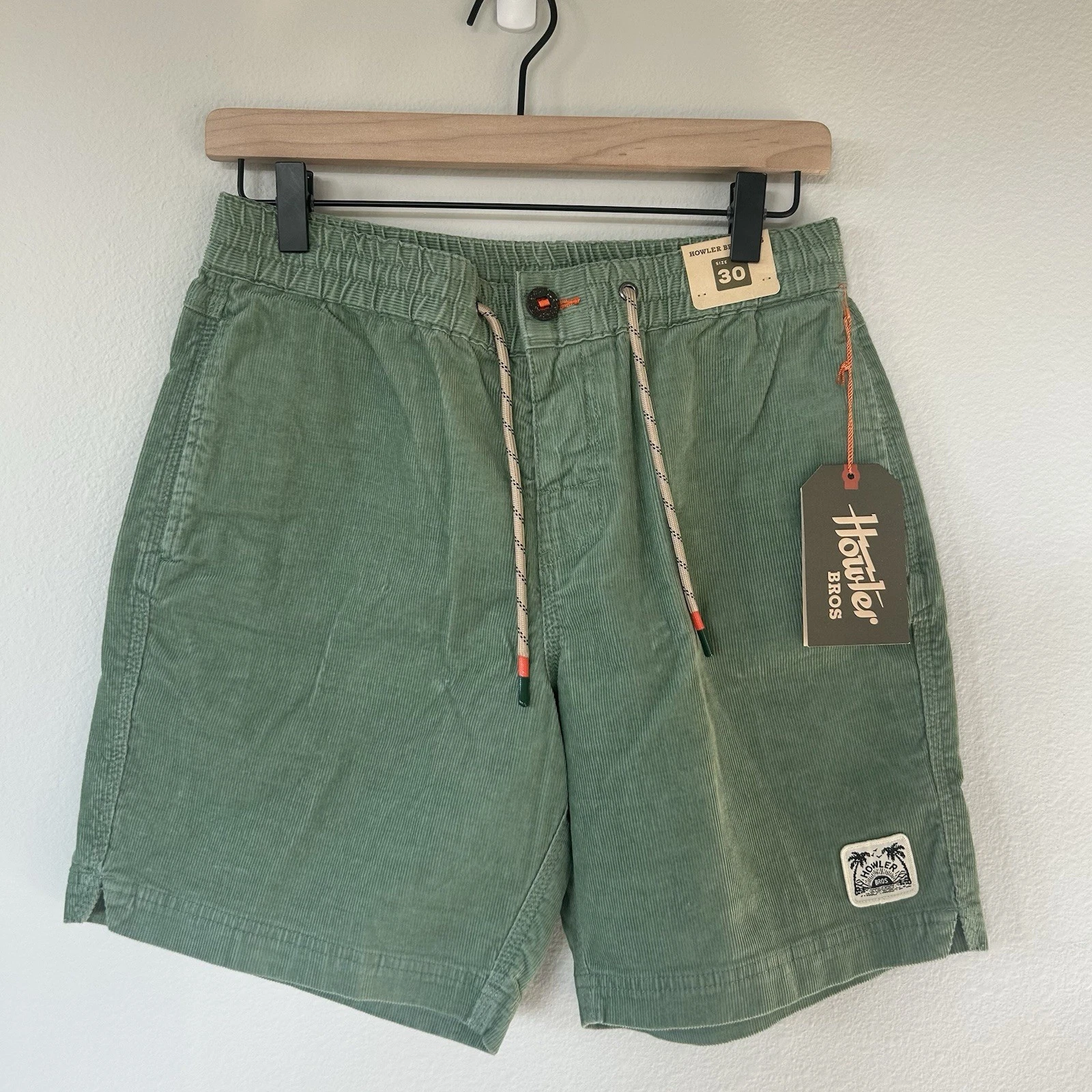 Howler Bros Pressure Drop Cord Shorts Men’s 30 Lichen Green NWT