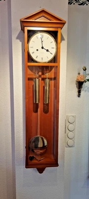 Erwin Sattler Wanduhr Modell 1501 - Bild 1 von 4