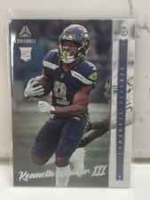 2022 Panini Chronicles #206 Kenneth Walker III Luminance Update Rookies Teal