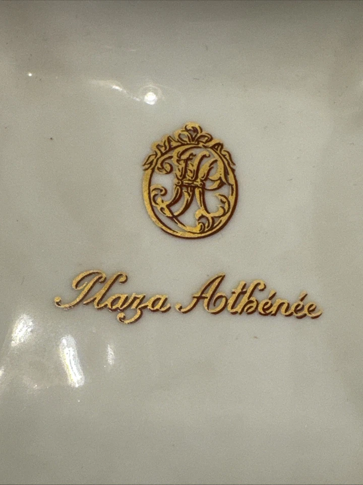 Cenicero vintage Plaza Athenee París Francia plato baratija porcelana Pillivuyt 3,75 Foto 3 de 4