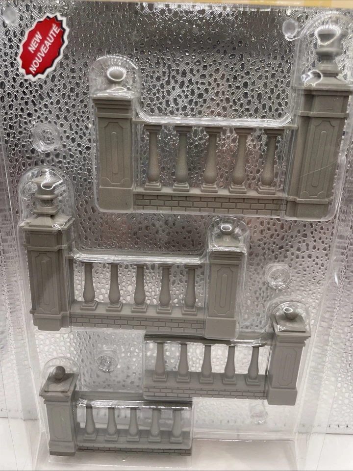 Lemax PLAZA FENCE Set of 4 #74237 Christmas Village Accessory NEW - Image 2 of 4