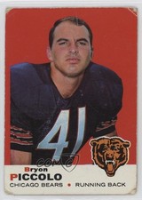 1969 Topps Brian Piccolo (Name Misspelled as Bryon and Bryan) #26 n8a