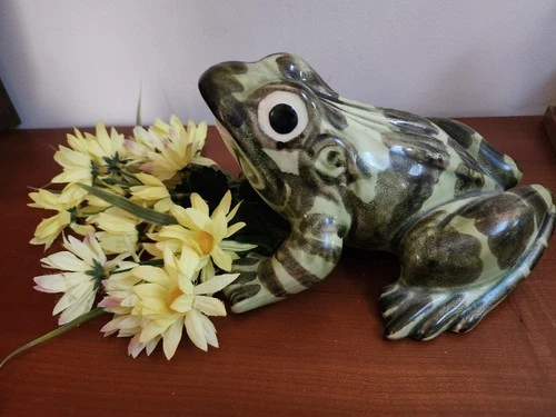 VINTAGE BRUSH McCOY GARDEN WARE POTTERY OPEN MOUTH FROG 1940s