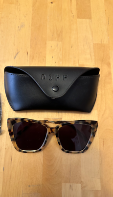 New DIFF Melody Womens Amber Tortoise Pattern Tinted Lenses Cat Eye Sunglasses Melody Cateye Sunglasses | Dark Tortoise & Brown | Diff Eyewear main image 2
