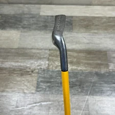 Momentus Swing Trainer Golf Club Iron Yellow RH Training Formed Grip 40oz