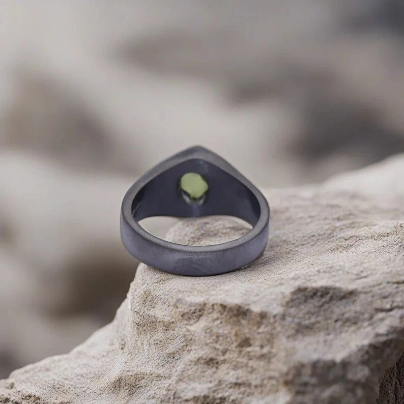 Natural Rough Peridot ring 925 sterling silver ring black mens ring gift for him - Image 3 of 4
