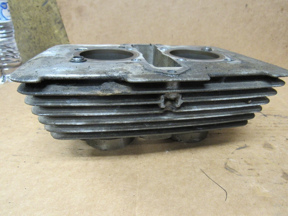 HONDA 1982 CM250C CM 250 CUSTOM Motor Cilindro Diámetro estándar Foto 2 de 4