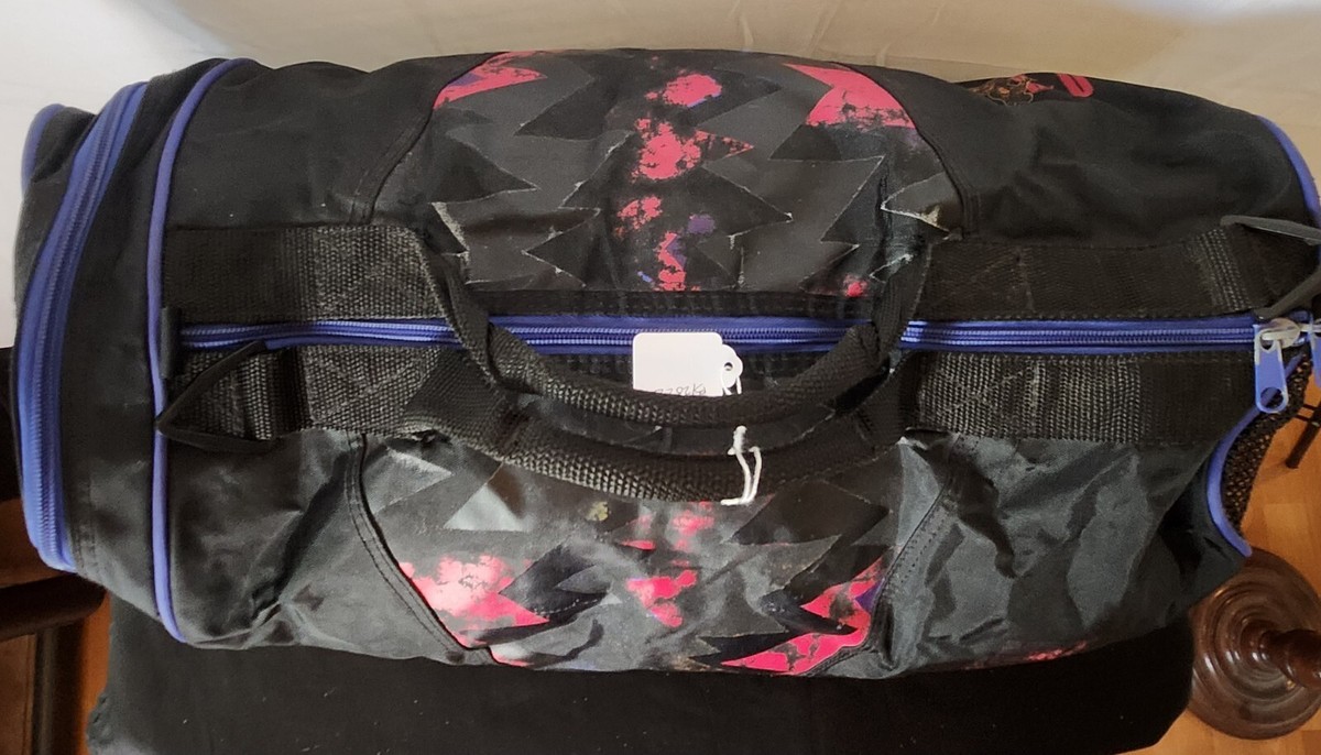 🔥🚨Vintage Nike 90s Black/Purple/Red Duffle Gym Bag Rare