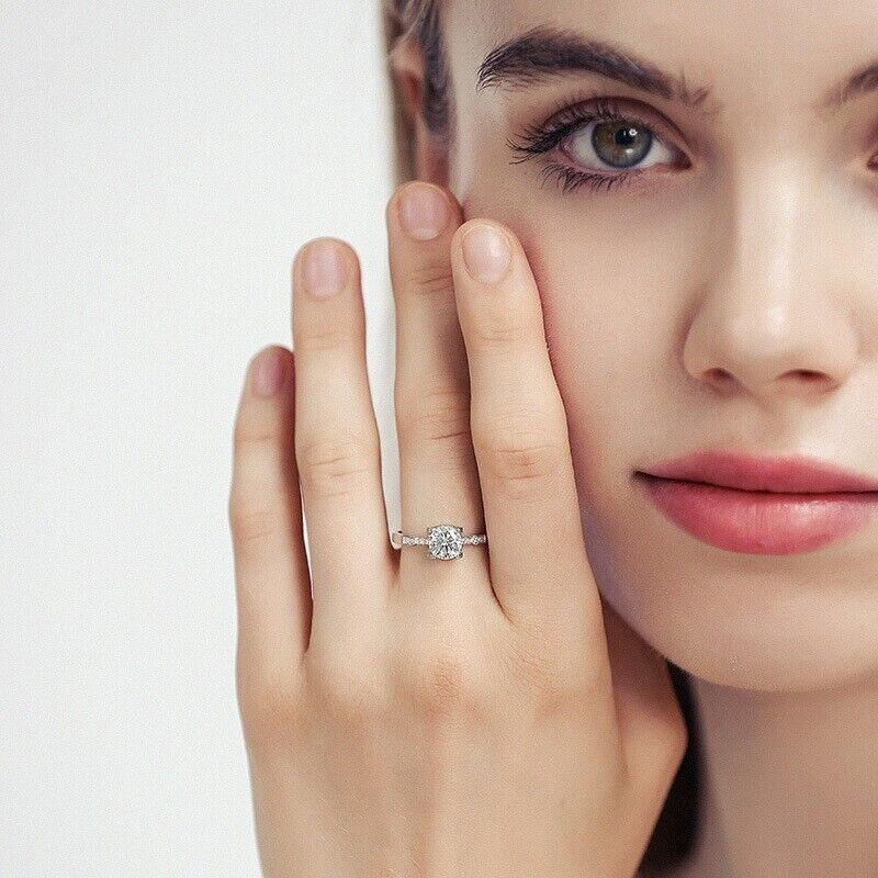 Women’s Fine Jewelry High Qulity 1CT Moissanite Wedding Engagement