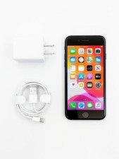 MINT CONDITION Apple iPhone 7 - 128GB - All Colors - Unlocked - Black