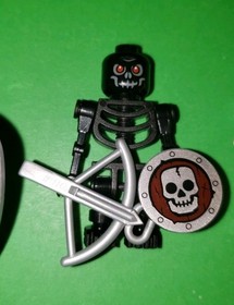 LEGO 4527428 Skeletons Battle Pack Castle Fantasy Era 2008 Minifigures