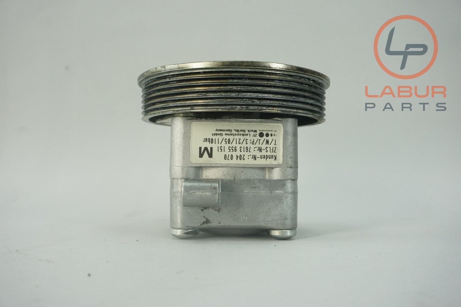 M139 04-11 Maserati GranTurismo Quattroporte Power Steering Pump A341