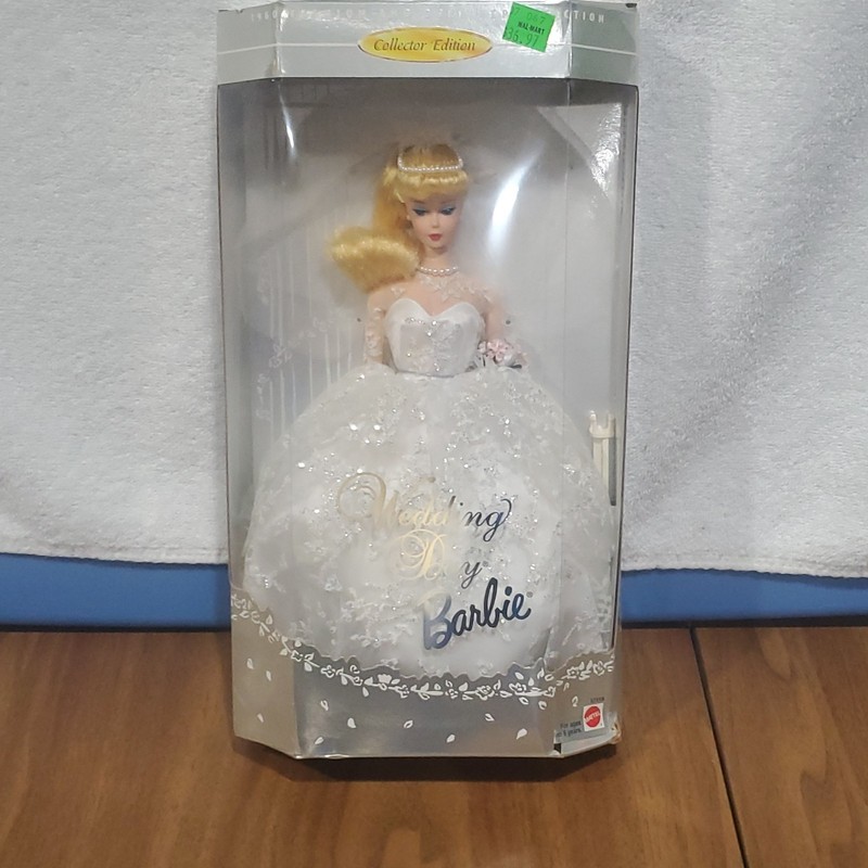 NRFB 1996 Mattel Wedding Day Barbie Collector Edition #17119 Blonde Barbie Doll