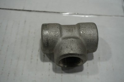 Camco 11765 3/4'' TEE, THREADED 2000#, 304SS, Free Shipping