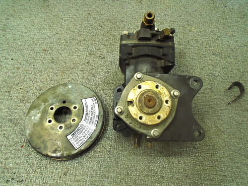 USED OEM MERCURY AIR COMPRESSOR 831998 A9 OPTIMAX 135 150 HP OUTBOARD MOTOR