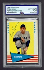 1961 Fleer Ted Lyons Autograph Auto Baseball Card PSA DNA Authentic