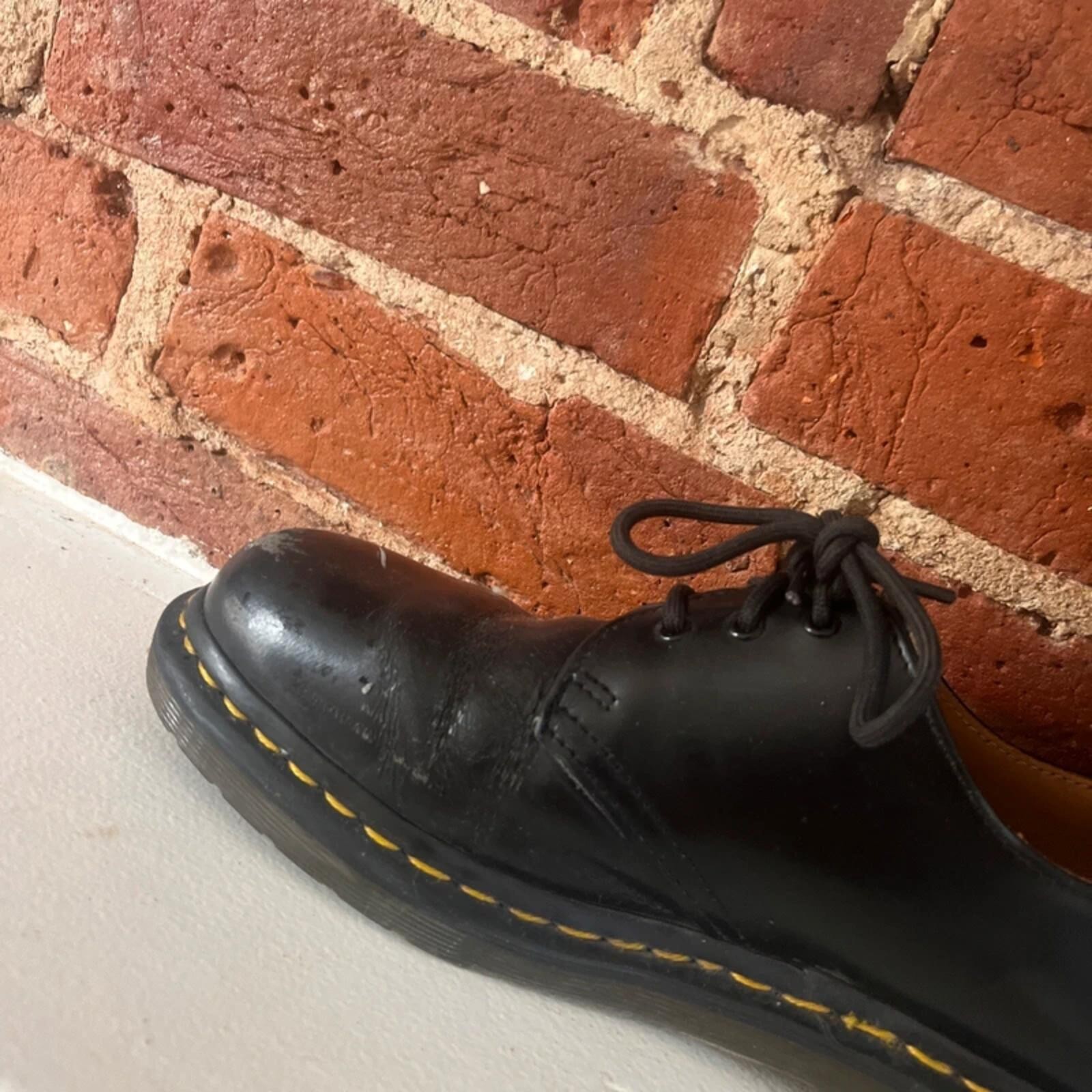 Vintage Dr Marten Women’s Black Leather Ankle Boots | UK Size 6 image 2