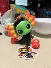 Scare Alotl Zuru 5 Surprise A-Lot-A Axolotls Ultra Rare Witch Glow in the Dark