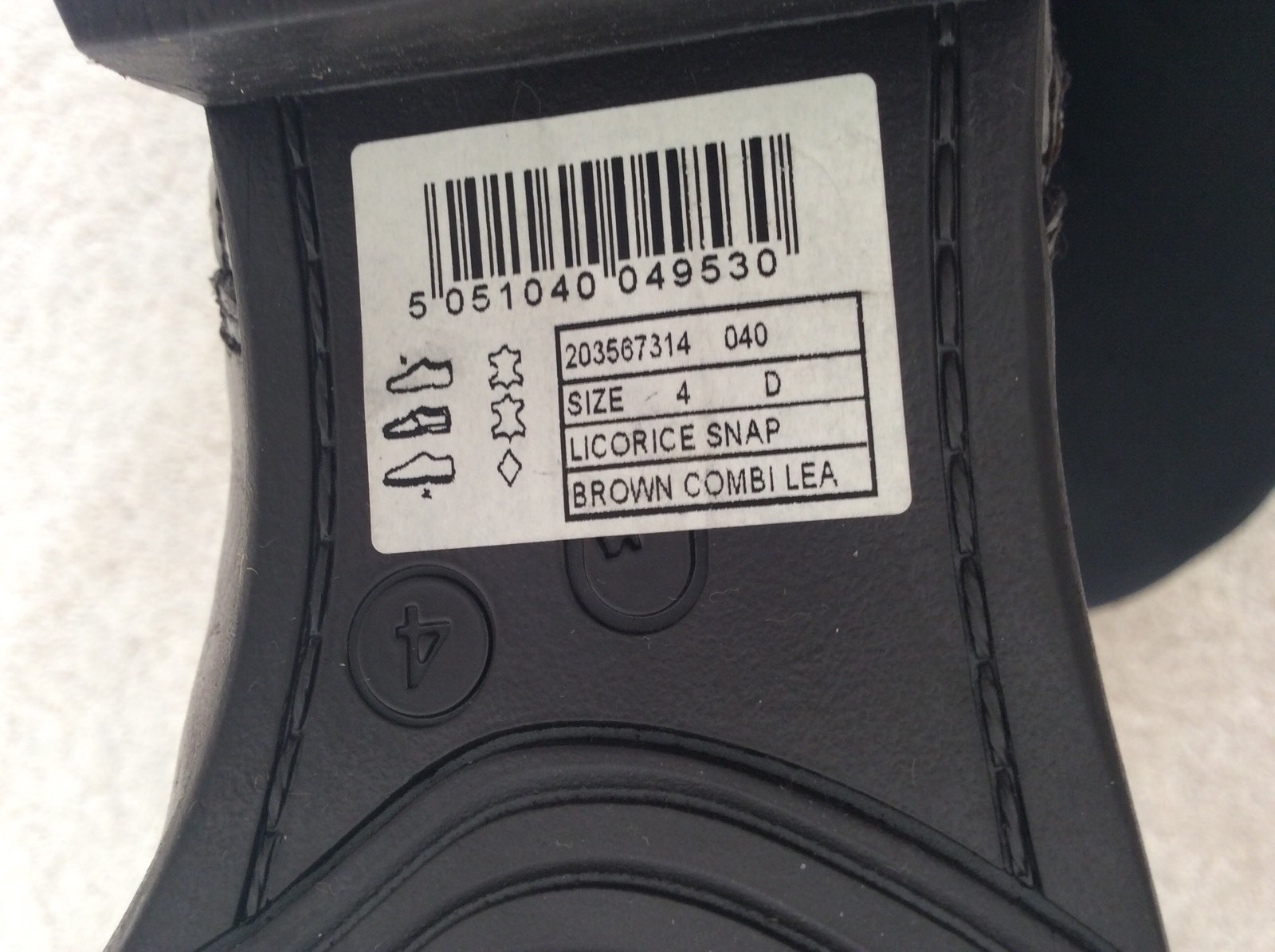 clarks licorice snap