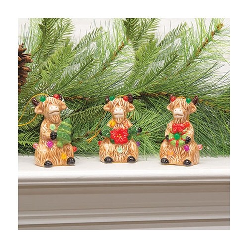CWI Christmas Decor - Ceramic Lighted Highland Cow Figurines 3pc Set - 第 9/9 張圖片