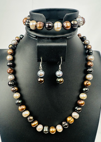 Collana di perle d'acqua dolce barocche bronzo argento blu scuro chiusura magnetica - Foto 4 di 5
