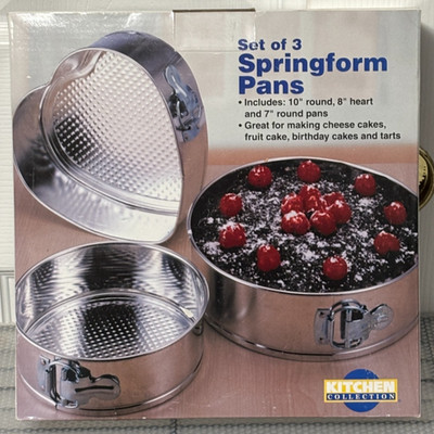 NIB Springform Pan Kitchen Collection Set of 3 8'' Heart, 10'' & 7'' Round