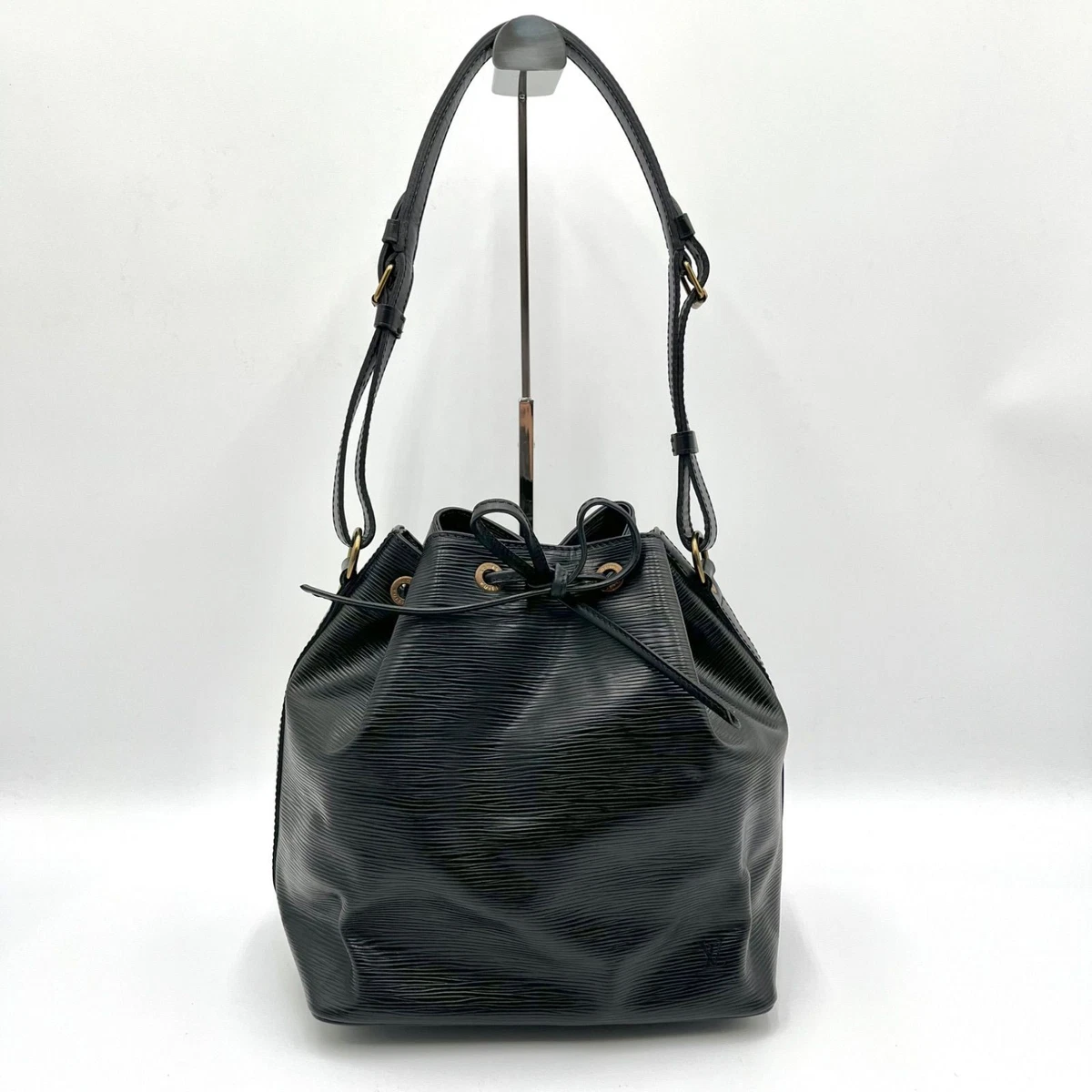 バッグ noe 25+ Louis Vuitton Noé Large for sale | Updated Oct 2026