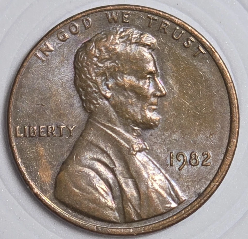 1982 Lincoln Penny Small Date 3.1g Copper BN Transitional Error Variety - Image 2 of 4