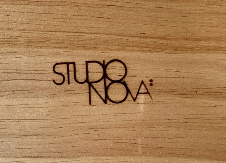 TABLERO DE CHARCUTERÍA dividido de madera y cerámica Studio Nova: bandeja para bocadillos • tablero de queso Foto 2 de 4