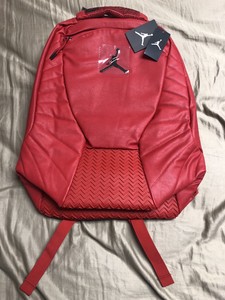 mochila jordan retro 12