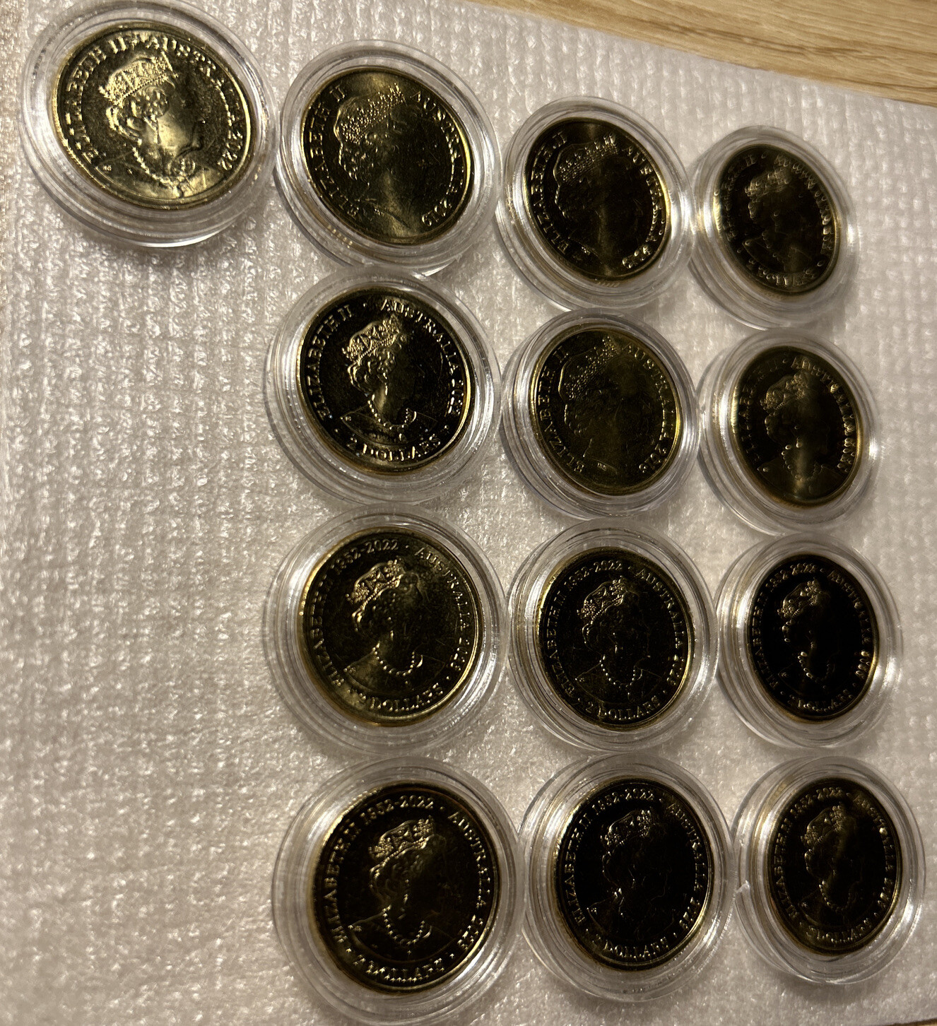 UNC A/unc Bulk Lot Australian 2 Coloured Coins. 13 x Coins Ex Mint