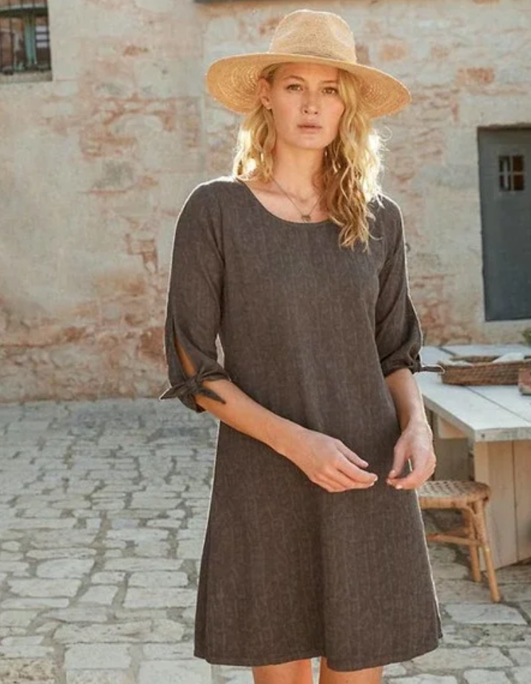 bareeze dress design Mi Creation Lawn`24 D#06 – Tradition Stores 10 Cutest Places for Pants Size:36W spring tencel dress