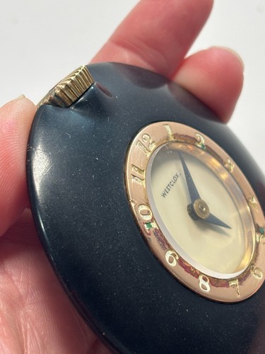 WORKS VTG 1930's WESTCLOX Art Deco Black Bakelite Pocket Watch Style Purse Clock - Picture 4 of 9