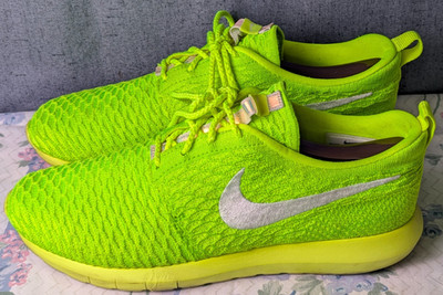 Nike Roshe NM Flyknit Volt Electric Shoes Women's 9.5 Gym Running 2016 Sneakers