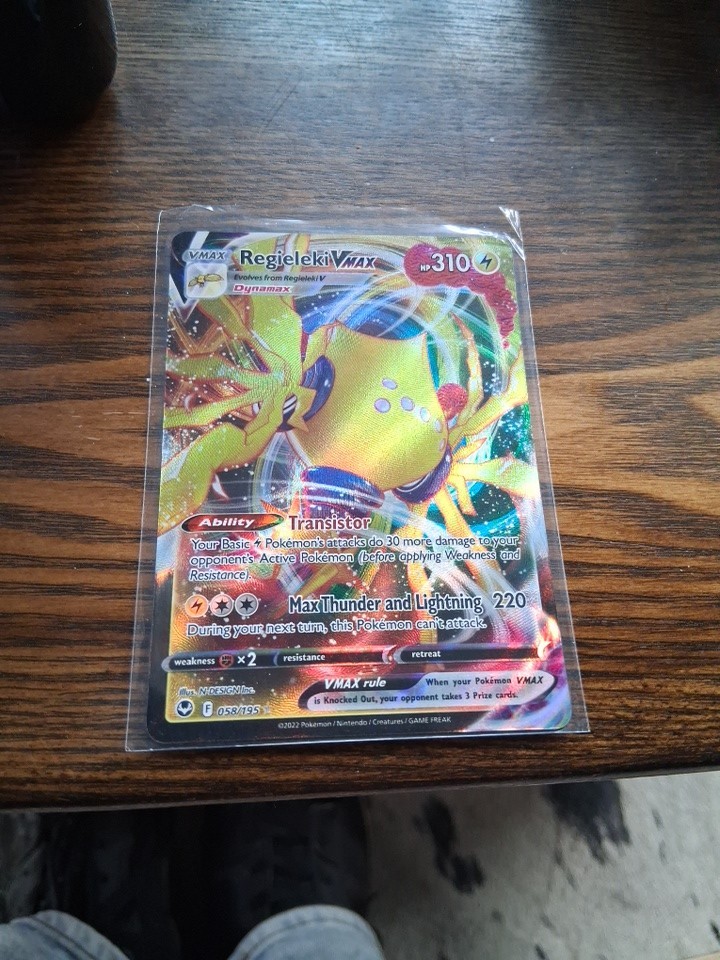 Pokémon TCG Regieleki VMAX 058/195 SWSH Silver Tempest Ultra Rare NM Condition