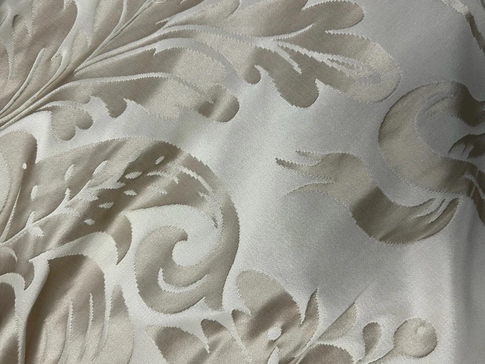 Top Quality Designer Silk Damask Gold Taupe 242cm X 140cm & 220cm X 140cm #1042 - Image 4 of 4